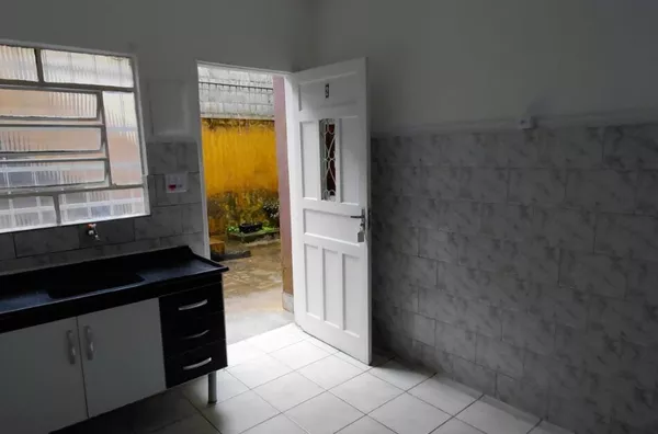 Casa para aluguel, 1 quarto(s),  Jardim Santo Expedito, Guarulhos