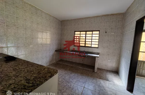 Casa para aluguel, 3 quarto(s),  Santa Mônica, Uberlândia