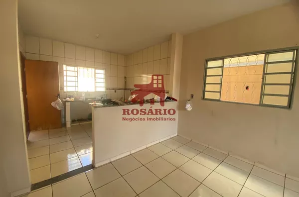 Casa Padrão para aluguel Jardim das Palmeiras Uberlândia