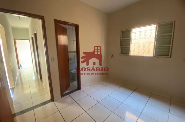 Casa Padrão para aluguel Jardim das Palmeiras Uberlândia