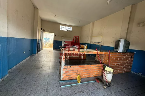 Comercial Loja No Bairro Osvaldo Rezende