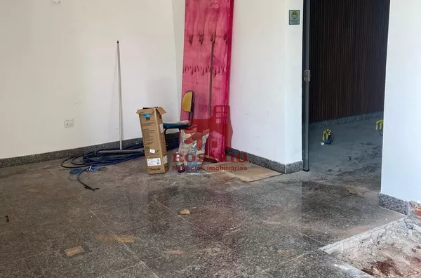 Prédio inteiro para aluguel,  Daniel Fonseca, Uberlândia