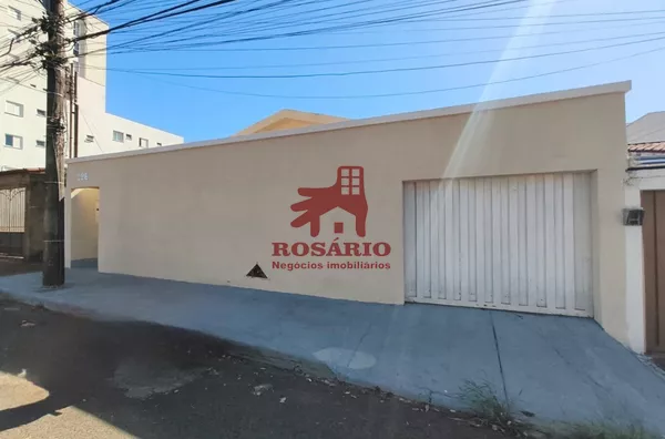 Casa para aluguel, 3 quarto(s),  Santa Mônica, Uberlândia