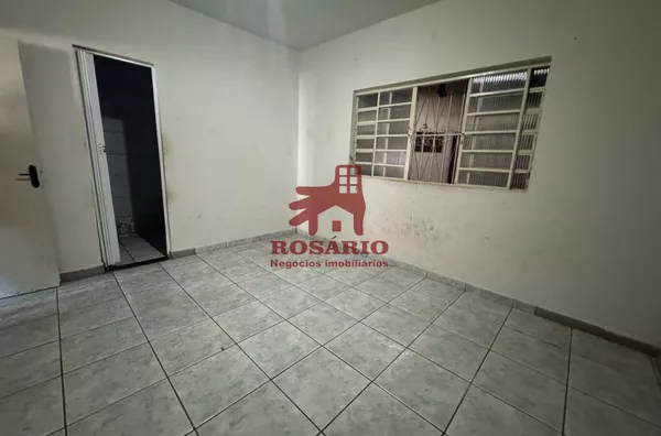 Casa para aluguel, 4 quarto(s),  Fundinho, Uberlândia