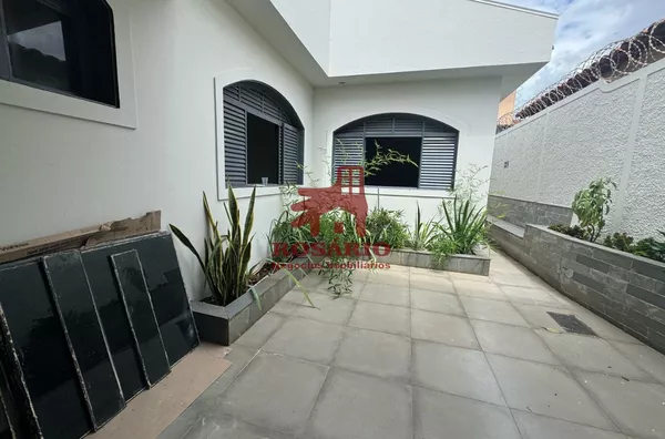 Casa comercial para aluguel,  Morada Da Colina, Uberlândia