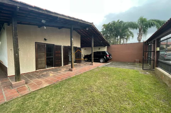 Casa para venda, 5 quarto(s),  Centro, Bertioga - Foto 1