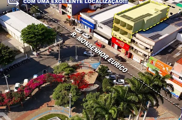 Salas comerciais no Centro de Guaraciaba Do Norte