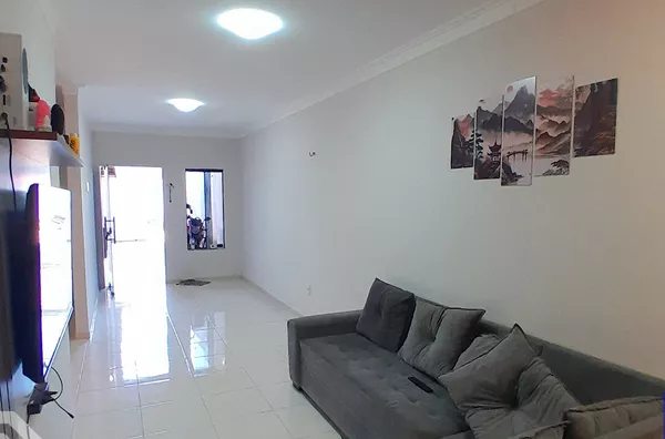 CASA MOBILIADA À VENDA NO PORTAL DOS BURITIS – PARTE ALTA!