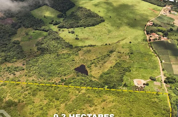 TERRENO DE 9,3H PRÓXIMO A CE 187 EXCELENTE PARA AGRICULTURA