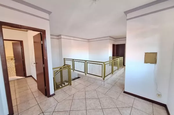 Sobrado para aluguel, 4 quarto(s),  Núcleo Residencial Presidente Geisel, Bauru - Foto 4