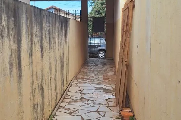 Kitinete / conjugados para aluguel, 1 quarto(s),  Conjunto Habitacional Isaura Pitta Garms, Bauru - Foto 1