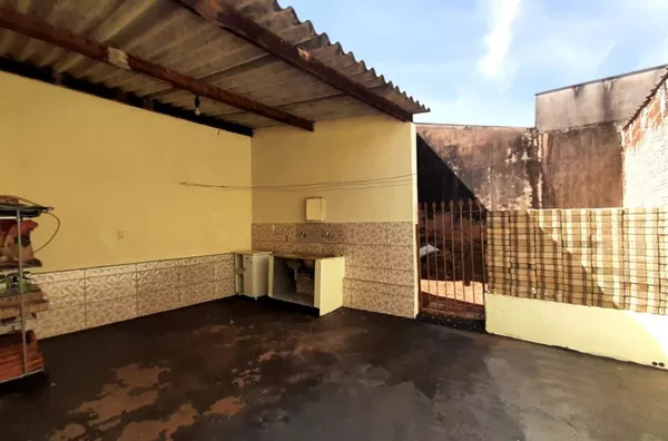 Casa para venda e aluguel, 2 quarto(s),  Parque Santa Edwiges, Bauru - Foto 1