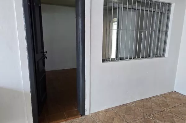 Casa para aluguel, 3 quarto(s),  Núcleo Residencial Presidente Geisel, Bauru