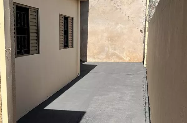 Casa para aluguel, 2 quarto(s),  Núcleo Habitacional Fortunato Rocha Lima, Bauru