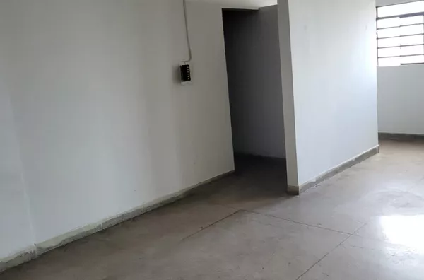 Barracão para locação em excelente localização - Foto 4