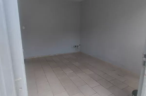 Casa para aluguel, 1 quarto(s),  Jardim America, Bauru