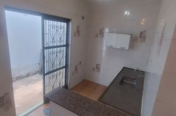 Casa para aluguel, 1 quarto(s),  Jardim America, Bauru