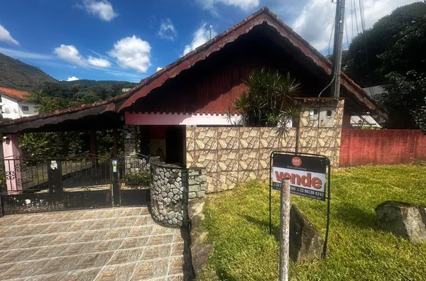 Terreno para Venda em Nova Friburgo / RJ no bairro CASCATINHA