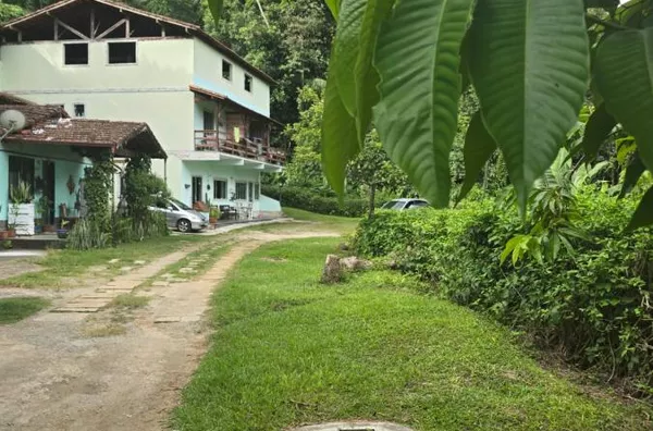 Casa para Venda em Nova Friburgo / RJ no bairro CÔNEGO