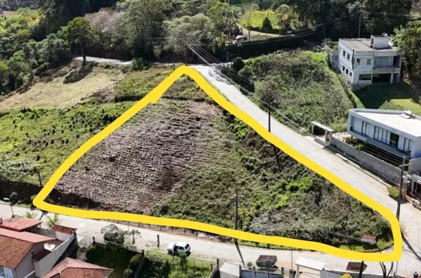Terreno para Venda em Nova Friburgo / RJ no bairro CÔNEGO