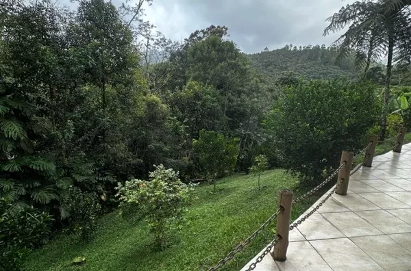 Casa em Condomínio para Venda no bairro CÓRREGO DANTAS