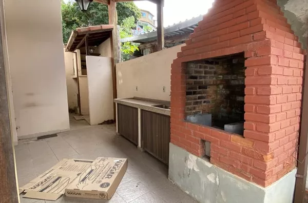 Casa para Venda em Nova Friburgo / RJ no bairro CASCATINHA