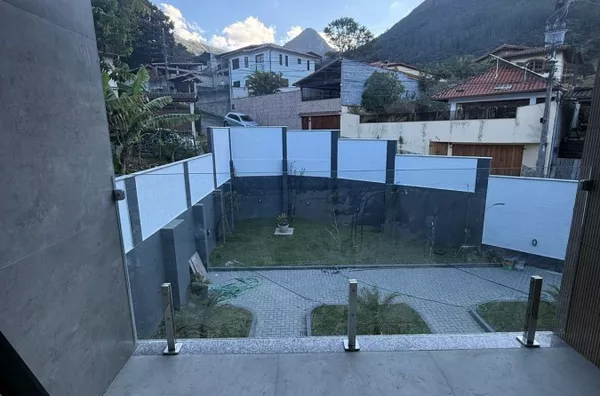 Apartamento para Venda em Nova Friburgo / RJ no bairro CÔNEGO