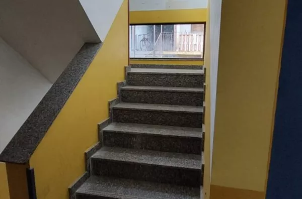Residencial e Comercial para Venda em Nova Friburgo / RJ no bairro CASCATINHA