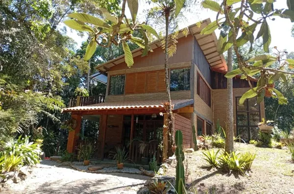 Casa em Condomínio para Venda no bairro MURY