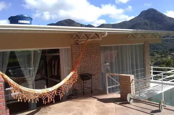 Casa para Venda em Nova Friburgo / RJ no bairro CASCATINHA