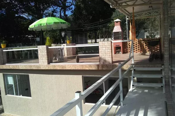 Casa para Venda em Nova Friburgo / RJ no bairro CASCATINHA
