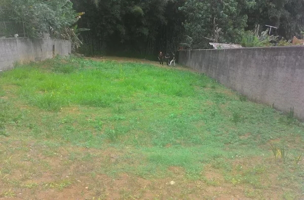Terreno para Venda em Nova Friburgo / RJ no bairro CASCATINHA