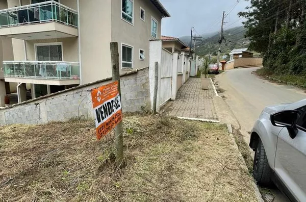 Terreno para Venda em Nova Friburgo / RJ no bairro CÔNEGO