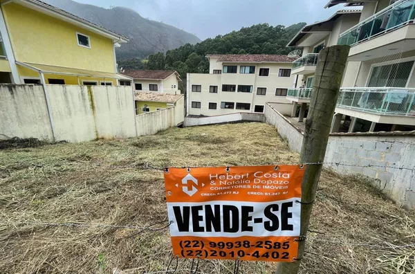 Terreno para Venda em Nova Friburgo / RJ no bairro CÔNEGO