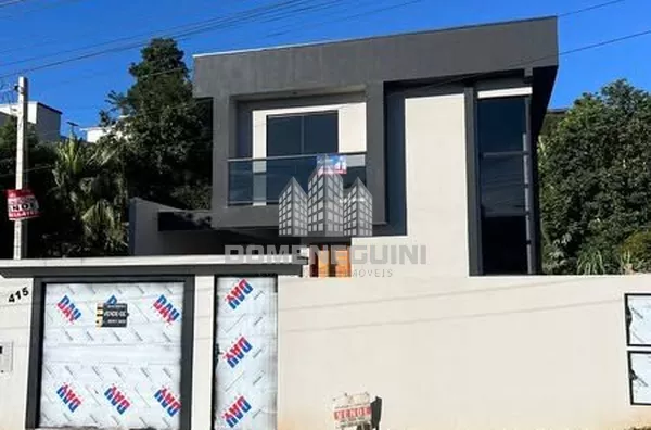 Sobrado para venda, 3 quarto(s),  Pinheirinho, Pato Branco