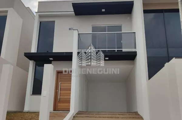 SOBRADO A VENDA NO BAIRRO FRARON
