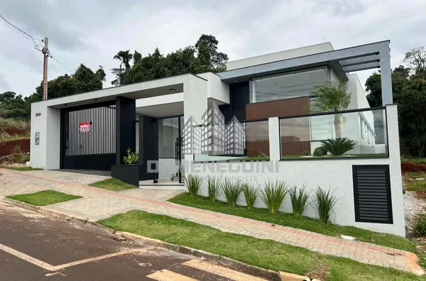 Casa Alto Padrão para venda,  Bairro Cadorin, Pato Branco