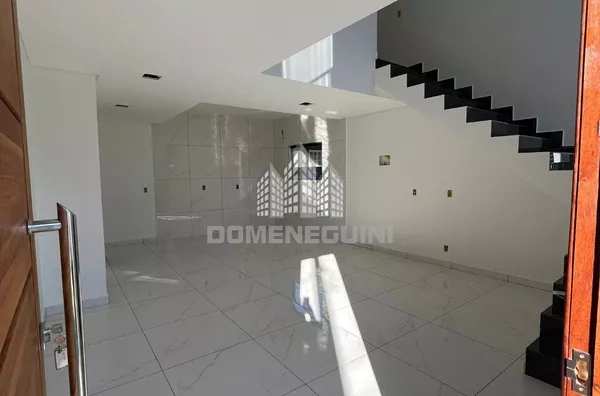 Sobrado para venda, 3 quarto(s),  Pinheirinho, Pato Branco