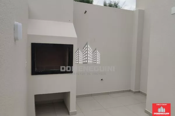 SOBRADO A VENDA NO BAIRRO FRARON