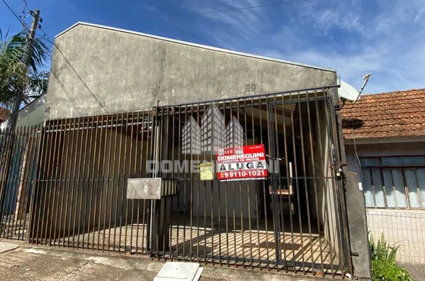 Casa para aluguel, 2 quarto(s),  Gralha Azul, Pato Branco
