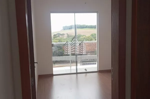 Sobrado para aluguel, 2 quarto(s),  Parque Do Som, Pato Branco