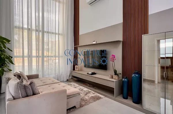 Casa Térrea Mobiliada no Cond. Mont' Alcino em  Valinhos