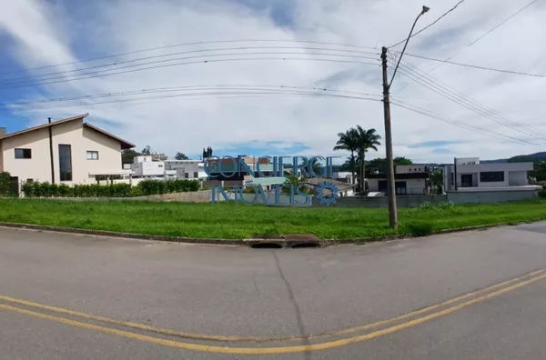 Terreno plano de 845,5m² no Condomínio Villaggio Paradiso – Itatiba