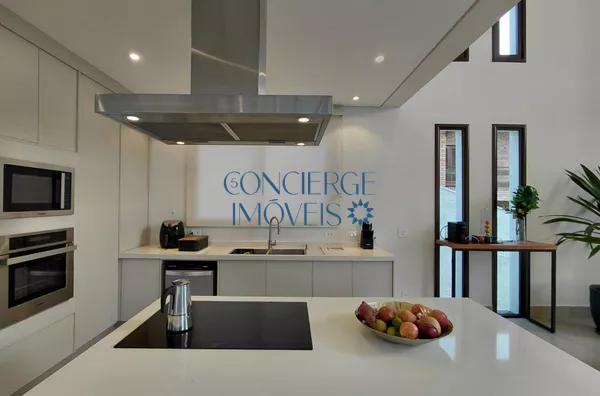 Casa com 4 suítes e vista privilegiada no Cond. Chácaras do Lago - Vinhedo 