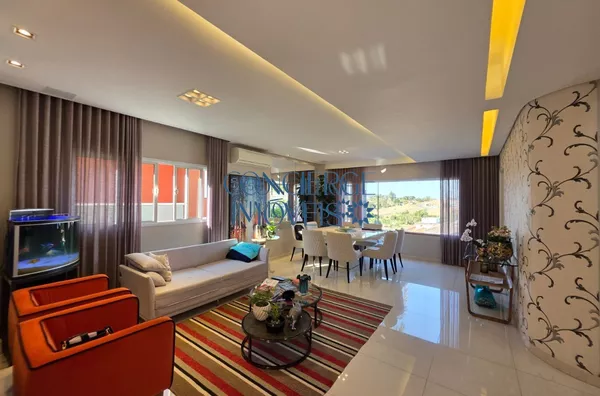 Casa com Vista Privilegiada no Condomínio Terras de São Francisco – Vinhedo