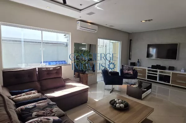 Casa com 2 suítes no térreo - cond Jd. das Palmeiras-Vinhedo