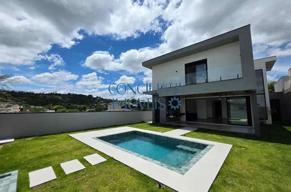 Casa Recém Construída no Cond. Recanto dos Paturis - Vinhedo