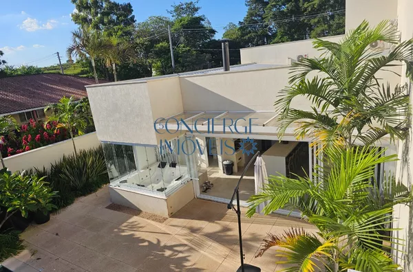 Casa alto padrão Cond.Vale do Itamaracá em Valinhos - Porteira Fechada 