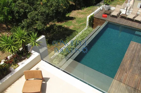 Casa com vista privilegiada no Condomínio Alpes de Vinhedo