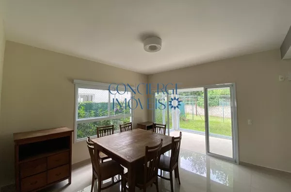 Casa Charmosa no Cond. Village San Nicholas – Vinhedo